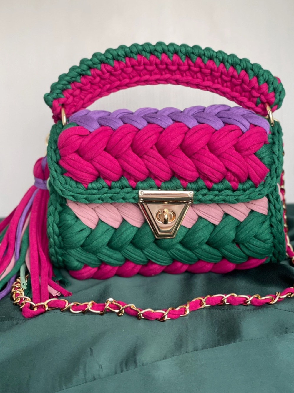 Handmade Crochet Crossbody Bag: Colorful Yarn Purse with Gold Chain